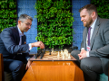 FIDE World Cup: Olympic gold medallist Abhinav Bindra takes a shot at chess, makes ceremonial first move in the final - Hindi News | FIDE World Cup: Olympic gold medallist Abhinav Bindra takes a shot at chess, makes ceremonial first move in the final | Latest other-sports News at Lokmattimes.com