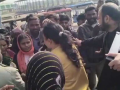 Officer attacks woman amid chaos at fertiliser distribution centre in MP; Collector seeks explanation - Hindi News | Officer attacks woman amid chaos at fertiliser distribution centre in MP; Collector seeks explanation | Latest national News at Lokmattimes.com