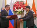 India, Russia ink pacts on labour mobility, e-tourist visas - Hindi News | India, Russia ink pacts on labour mobility, e-tourist visas | Latest business News at Lokmattimes.com