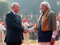 Modi-Putin summit underscores India's tightrope between Washington and Moscow: US media - Hindi News | Modi-Putin summit underscores India's tightrope between Washington and Moscow: US media | Latest international News at Lokmattimes.com