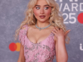 Sabrina Carpenter feels her album ‘Man's Best Friend’ cover was misunderstood - Hindi News | Sabrina Carpenter feels her album ‘Man's Best Friend’ cover was misunderstood | Latest entertainment News at Lokmattimes.com