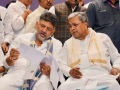 K'taka Upalokayukta’s ‘63 pc corruption’ remark ignites fierce war of words between Siddaramaiah and BJP - Hindi News | K'taka Upalokayukta’s ‘63 pc corruption’ remark ignites fierce war of words between Siddaramaiah and BJP | Latest national News at Lokmattimes.com