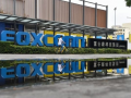 Foxconn’s China exit due to erratic policies, signals MNCs shift to India, Vietnam - Hindi News | Foxconn’s China exit due to erratic policies, signals MNCs shift to India, Vietnam | Latest technology News at Lokmattimes.com