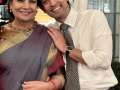 Shabana Azmi shares a heartwarming moment with Vikrant Massey - Hindi News | Shabana Azmi shares a heartwarming moment with Vikrant Massey | Latest entertainment News at Lokmattimes.com