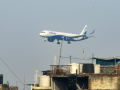 Mid-air engine scare: IndiGo flight makes emergency landing at Delhi’s IGI airport - Hindi News | Mid-air engine scare: IndiGo flight makes emergency landing at Delhi’s IGI airport | Latest national News at Lokmattimes.com