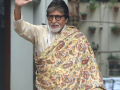 Amitabh Bachchan apologises for late blog response; reveals was working till 5:30 AM - Hindi News | Amitabh Bachchan apologises for late blog response; reveals was working till 5:30 AM | Latest entertainment News at Lokmattimes.com