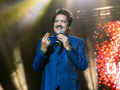Udit Narayan reveals he was very nervous to sing SRK's 'Koi Mil Gaya' with Alka Yagnik, Kavita Krishnamurthy - Hindi News | Udit Narayan reveals he was very nervous to sing SRK's 'Koi Mil Gaya' with Alka Yagnik, Kavita Krishnamurthy | Latest entertainment News at Lokmattimes.com