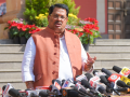 Cong leader's ‘similar sentiment in India’ swipe over US shooting sparks row, BJP slams 'anti-India' mindset - Hindi News | Cong leader's ‘similar sentiment in India’ swipe over US shooting sparks row, BJP slams 'anti-India' mindset | Latest national News at Lokmattimes.com