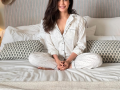 Karishma Tanna’s ‘hair, make-up were going great’ until ‘Bollywood happened’ - Hindi News | Karishma Tanna’s ‘hair, make-up were going great’ until ‘Bollywood happened’ | Latest entertainment News at Lokmattimes.com