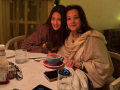 Riyaa Senn poses with mom Moon Moon in cute little cafe in Dehradun - Hindi News | Riyaa Senn poses with mom Moon Moon in cute little cafe in Dehradun | Latest entertainment News at Lokmattimes.com