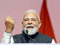 PM Modi interacts with Assam students aboard Brahmaputra cruise - Hindi News | PM Modi interacts with Assam students aboard Brahmaputra cruise | Latest national News at Lokmattimes.com