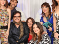 Hrithik Roshan’s mother remembers his late former MIL Zarine Khan with a beautiful throwback family picture - Hindi News | Hrithik Roshan’s mother remembers his late former MIL Zarine Khan with a beautiful throwback family picture | Latest entertainment News at Lokmattimes.com