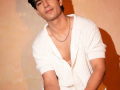‘Saiyaara’ actor Shaan R Grover reflects on his SRK connection as Kumar Sanu sings for him - Hindi News | ‘Saiyaara’ actor Shaan R Grover reflects on his SRK connection as Kumar Sanu sings for him | Latest entertainment News at Lokmattimes.com