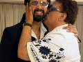 Daboo Malik kisses son Amaal Mallik, calls it 'a life time in a moment' - Hindi News | Daboo Malik kisses son Amaal Mallik, calls it 'a life time in a moment' | Latest entertainment News at Lokmattimes.com
