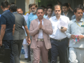 Delhi court to hear land deal case tomorrow involving Robert Vadra - Hindi News | Delhi court to hear land deal case tomorrow involving Robert Vadra | Latest national News at Lokmattimes.com