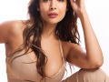 Malaika Arora on first quarter of 21st century: It’s been a journey of reinvention for me - Hindi News | Malaika Arora on first quarter of 21st century: It’s been a journey of reinvention for me | Latest entertainment News at Lokmattimes.com