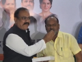 Congress stitches alliance with Dhangar leader Jankar’s RSP - Hindi News | Congress stitches alliance with Dhangar leader Jankar’s RSP | Latest national News at Lokmattimes.com