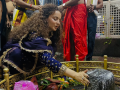 After Vaidyanath, Kangana Ranaut offers prayers at the Grishneshwar Jyotirlinga - Hindi News | After Vaidyanath, Kangana Ranaut offers prayers at the Grishneshwar Jyotirlinga | Latest entertainment News at Lokmattimes.com