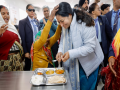 64,446 people served by Atal Canteens in 72 hours: Delhi CM Rekha Gupta - Hindi News | 64,446 people served by Atal Canteens in 72 hours: Delhi CM Rekha Gupta | Latest national News at Lokmattimes.com