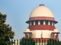 SC disposes contempt pleas against Telangana Speaker, orders sharing of disqualification decisions - Hindi News | SC disposes contempt pleas against Telangana Speaker, orders sharing of disqualification decisions | Latest national News at Lokmattimes.com