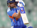 5th T20I: Harmanpreet's 68 and late blitz from Arundhati help India post 175/7 - Hindi News | 5th T20I: Harmanpreet's 68 and late blitz from Arundhati help India post 175/7 | Latest other-sports News at Lokmattimes.com