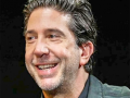 David Schwimmer holding hands with Eliana Jolkovsky on recent date - Hindi News | David Schwimmer holding hands with Eliana Jolkovsky on recent date | Latest entertainment News at Lokmattimes.com