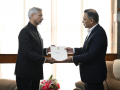 EAM Jaishankar arrives in Dhaka for Khaleda Zia's funeral, hands over PM Modi's letter to her son - Hindi News | EAM Jaishankar arrives in Dhaka for Khaleda Zia's funeral, hands over PM Modi's letter to her son | Latest international News at Lokmattimes.com