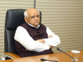 Focus on balanced economic growth across all districts to boost Gujarat’s GDP: CM to officials - Hindi News | Focus on balanced economic growth across all districts to boost Gujarat’s GDP: CM to officials | Latest national News at Lokmattimes.com