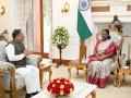 Chhattisgarh CM meets President, invites her to Bastar festival - Hindi News | Chhattisgarh CM meets President, invites her to Bastar festival | Latest national News at Lokmattimes.com