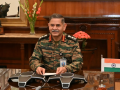 Indian army chief leaves for visits to UAE, Sri Lanka - Hindi News | Indian army chief leaves for visits to UAE, Sri Lanka | Latest national News at Lokmattimes.com