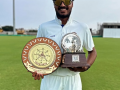 Hyderabad's Aman Rao Perala smashes double ton vs Bengal in Vijay Hazare Trophy - Hindi News | Hyderabad's Aman Rao Perala smashes double ton vs Bengal in Vijay Hazare Trophy | Latest other-sports News at Lokmattimes.com