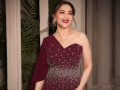When Aamir Khan complimented Madhuri Dixit's beauty, called her 'easy to work with' - Hindi News | When Aamir Khan complimented Madhuri Dixit's beauty, called her 'easy to work with' | Latest entertainment News at Lokmattimes.com