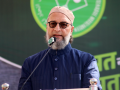 Owaisi criticises Haj airfare hike, seeks withdrawal of circular and refund for pilgrims - Hindi News | Owaisi criticises Haj airfare hike, seeks withdrawal of circular and refund for pilgrims | Latest national News at Lokmattimes.com