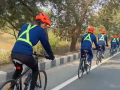 Maharashtra NCC cycling expedition team receives warm welcome at Gwalior varsity - Hindi News | Maharashtra NCC cycling expedition team receives warm welcome at Gwalior varsity | Latest national News at Lokmattimes.com