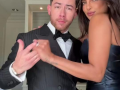 Nick Jonas' BTS fun with Priyanka Chopra before heading for Golden Globes: 'Mom & dad are out' - Hindi News | Nick Jonas' BTS fun with Priyanka Chopra before heading for Golden Globes: 'Mom & dad are out' | Latest entertainment News at Lokmattimes.com