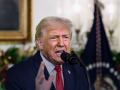 Trump freezes Iran engagement, imposes tariffs - Hindi News | Trump freezes Iran engagement, imposes tariffs | Latest international News at Lokmattimes.com