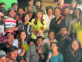 Mrunal Thakur celebrates with the cast & crew as she wraps up the shoot for 'Dacoit' - Hindi News | Mrunal Thakur celebrates with the cast & crew as she wraps up the shoot for 'Dacoit' | Latest entertainment News at Lokmattimes.com