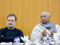 Kharge, Rahul meet Bihar Congress leaders amid split buzz - Hindi News | Kharge, Rahul meet Bihar Congress leaders amid split buzz | Latest national News at Lokmattimes.com