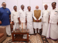 PM Modi’s whirlwind Kerala visit signals outreach, alliance building - Hindi News | PM Modi’s whirlwind Kerala visit signals outreach, alliance building | Latest national News at Lokmattimes.com