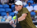 Jannik Sinner reaches third consecutive Aus Open QF - Hindi News | Jannik Sinner reaches third consecutive Aus Open QF | Latest other-sports News at Lokmattimes.com