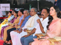 Karnataka CM inaugurates 17th Bengaluru International Film Festival - Hindi News | Karnataka CM inaugurates 17th Bengaluru International Film Festival | Latest national News at Lokmattimes.com