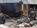 Kolkata warehouse fire: Death toll rises to 25, NHRC takes suo motu cognizance - Hindi News | Kolkata warehouse fire: Death toll rises to 25, NHRC takes suo motu cognizance | Latest national News at Lokmattimes.com