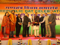 Gujarat tableau receives popular choice honour in New Delhi - Hindi News | Gujarat tableau receives popular choice honour in New Delhi | Latest national News at Lokmattimes.com
