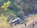 Three killed as Himachal bus plunges into ditch in Dehradun - Hindi News | Three killed as Himachal bus plunges into ditch in Dehradun | Latest national News at Lokmattimes.com