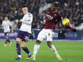 United rescue point at West Ham, Chelsea held at home by Leeds - Hindi News | United rescue point at West Ham, Chelsea held at home by Leeds | Latest other-sports News at Lokmattimes.com