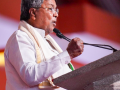 'I'm confident that Siddaramaiah will keep promise': Shivakumar's brother on Karnataka Cong crisis - Hindi News | 'I'm confident that Siddaramaiah will keep promise': Shivakumar's brother on Karnataka Cong crisis | Latest national News at Lokmattimes.com