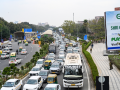 India's passenger vehicle sales surge, likely to expand 5–7 pc in FY26 - Hindi News | India's passenger vehicle sales surge, likely to expand 5–7 pc in FY26 | Latest business News at Lokmattimes.com