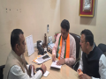 Minister Kapil Mishra holds public hearing at Delhi BJP office - Hindi News | Minister Kapil Mishra holds public hearing at Delhi BJP office | Latest national News at Lokmattimes.com