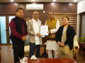 Centre approves 5,000 PMAY-G houses for rehabilitation of violence-hit internally displaced persons in Manipur - Hindi News | Centre approves 5,000 PMAY-G houses for rehabilitation of violence-hit internally displaced persons in Manipur | Latest national News at Lokmattimes.com