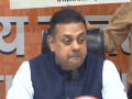 BJP's 'Chacha compromised' jab at Nehru, cites 7 instances of 'surrendering' India's interests - Hindi News | BJP's 'Chacha compromised' jab at Nehru, cites 7 instances of 'surrendering' India's interests | Latest national News at Lokmattimes.com
